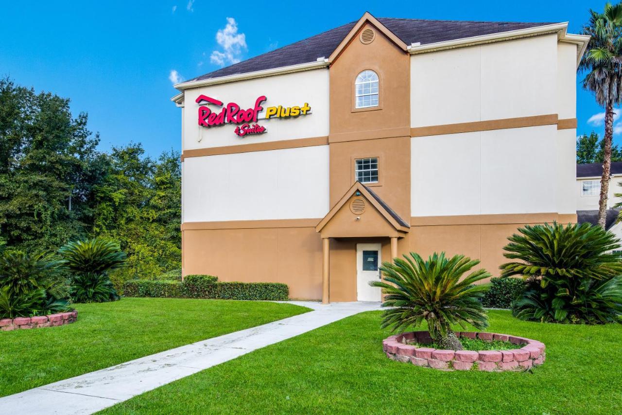 Red Roof Plus+&suites Savannah – I-95 Hotel 3*